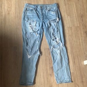 American Eagle Boyfriend fit grunge jeans